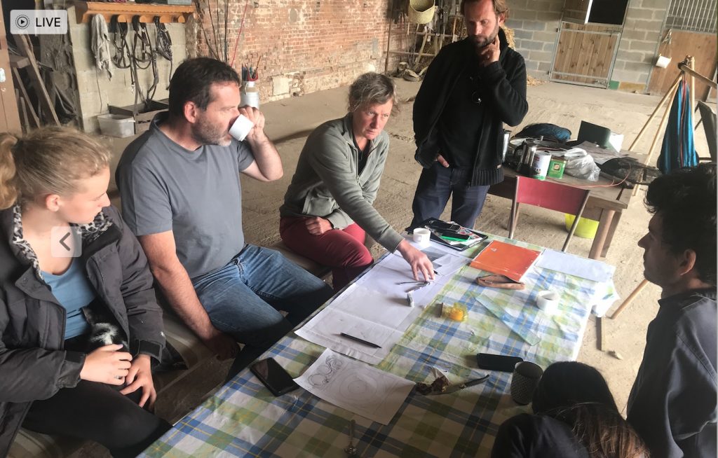 Design et permaculture, exercice de partage à la ferme équestre Aux Coul'Eure du Cheval dans l'Eure